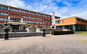 Fletcher Familiehotel De Hunzebergen